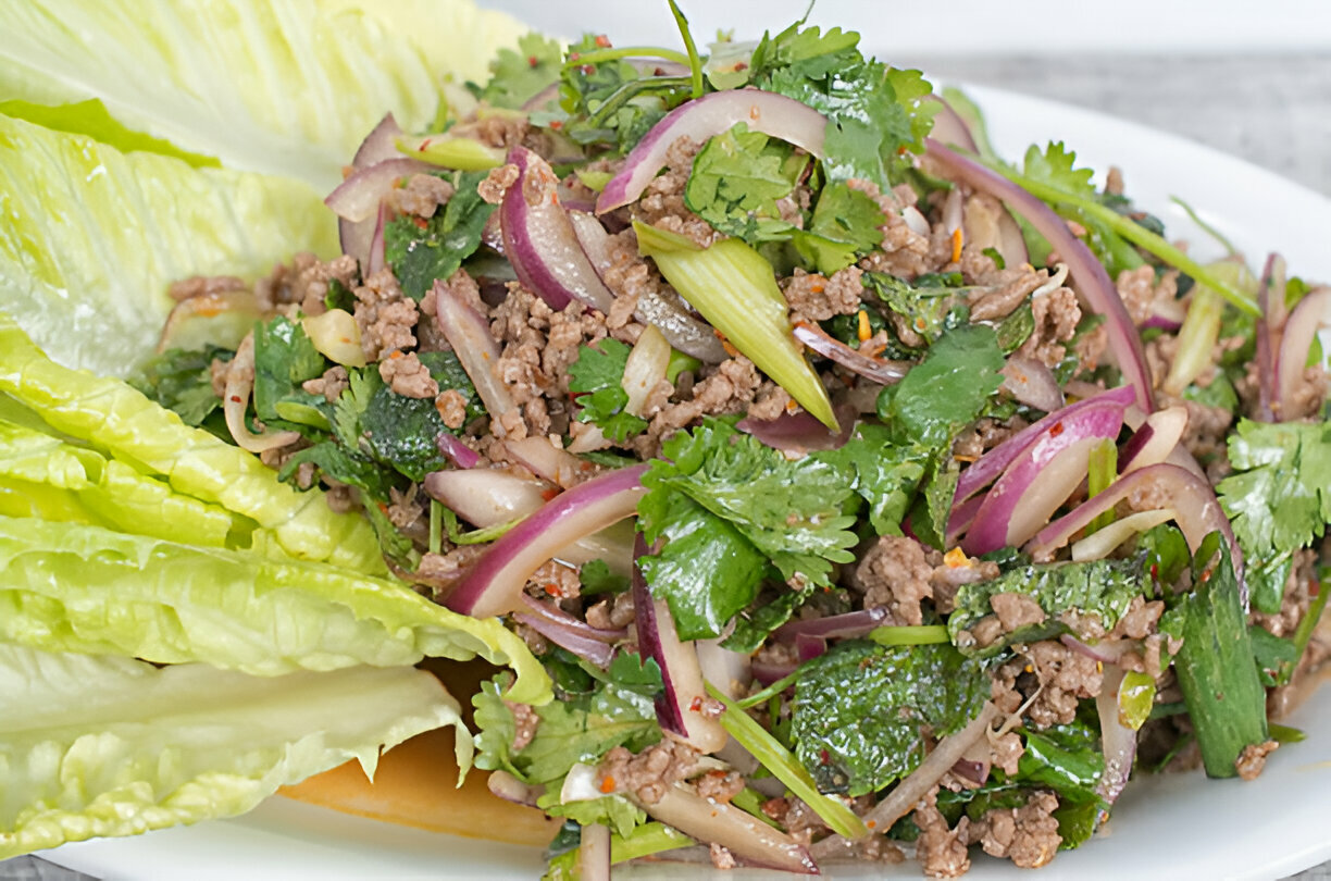 Asian-Style-Ground-Beef-Lettuce-Wraps