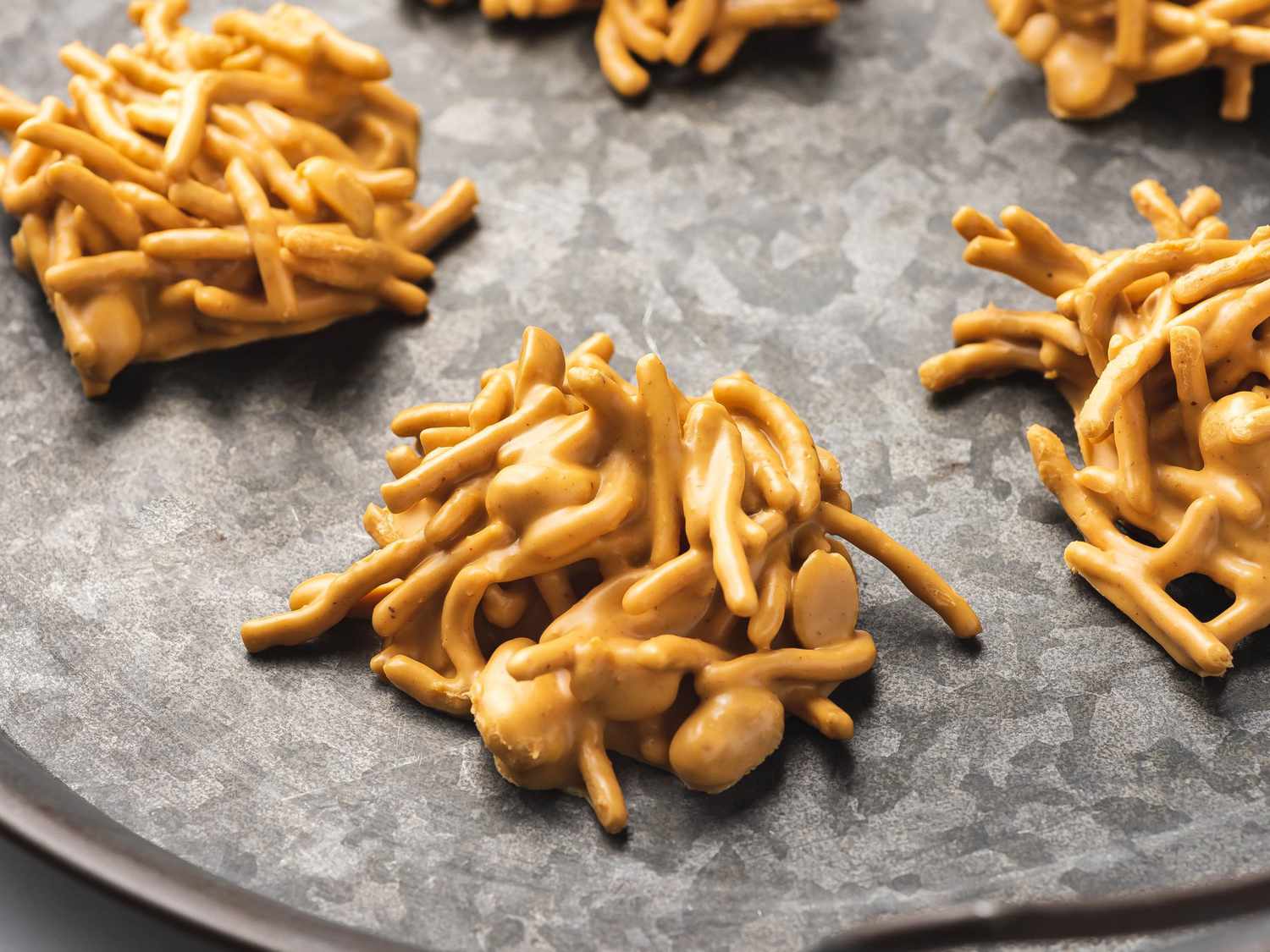 Easy No-Bake Peanut Butter Haystacks